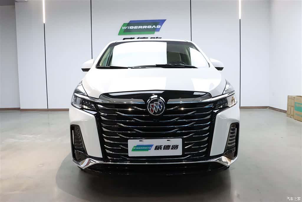 Buick GL8, 2023 3