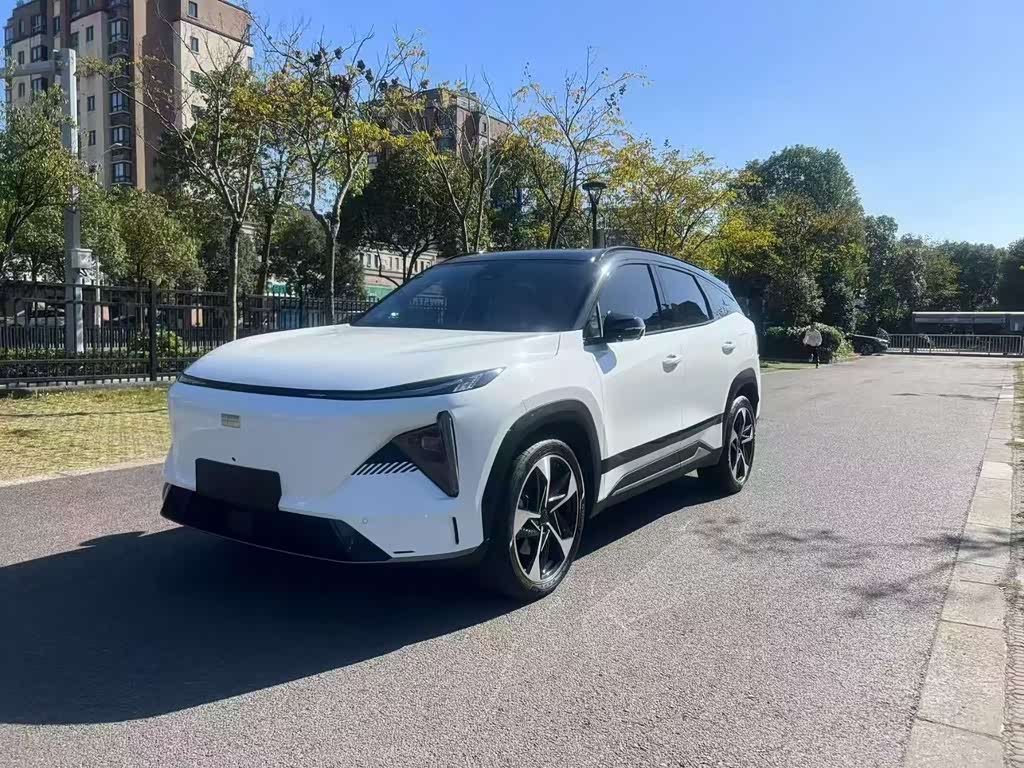 Geely Galaxy L7