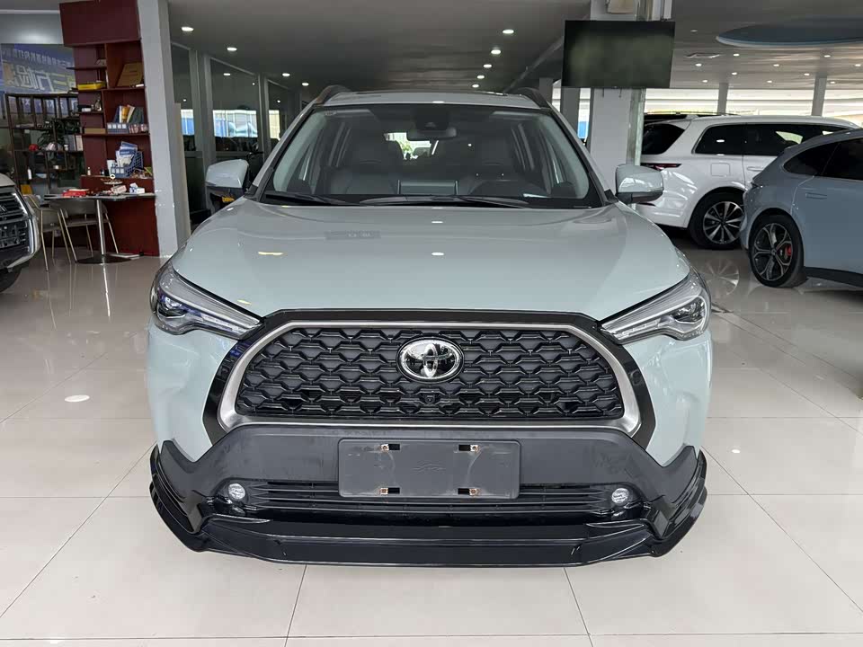 Toyota Corolla Sharp amplifier