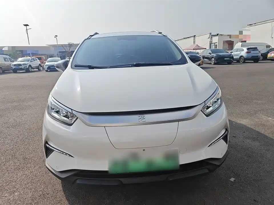 BYD Yuan Pro BYD Yuan Pro