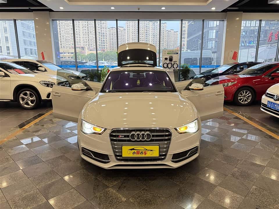 Audi S5