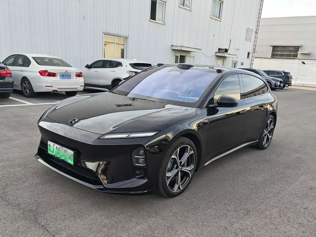 NIO ET5T