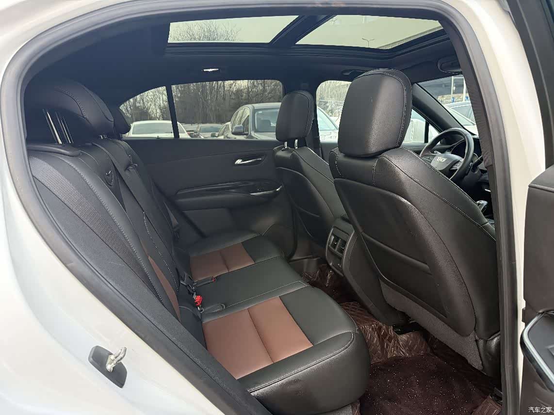 Cadillac XT4, 2019 7