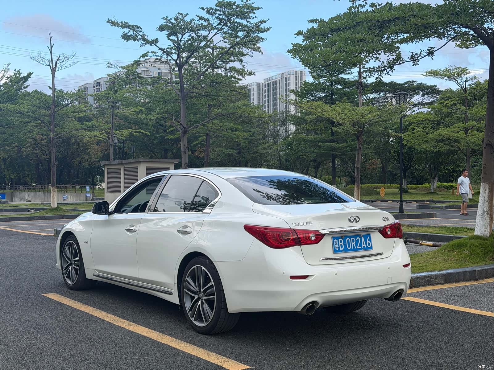 Infiniti Q50L, 2015 все фото