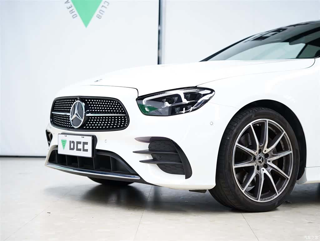 Mercedes-Benz E-Class, 2024 16