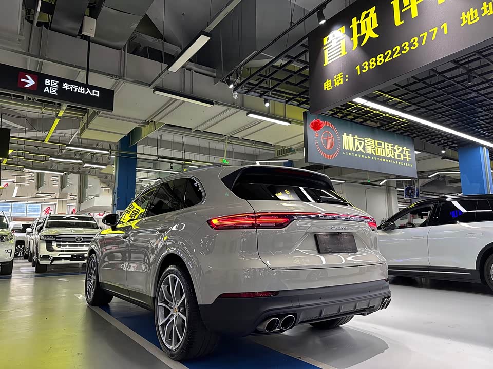 Porsche Cayenne Porsche Cayenne