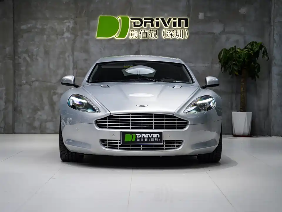 Aston Martin Rapide