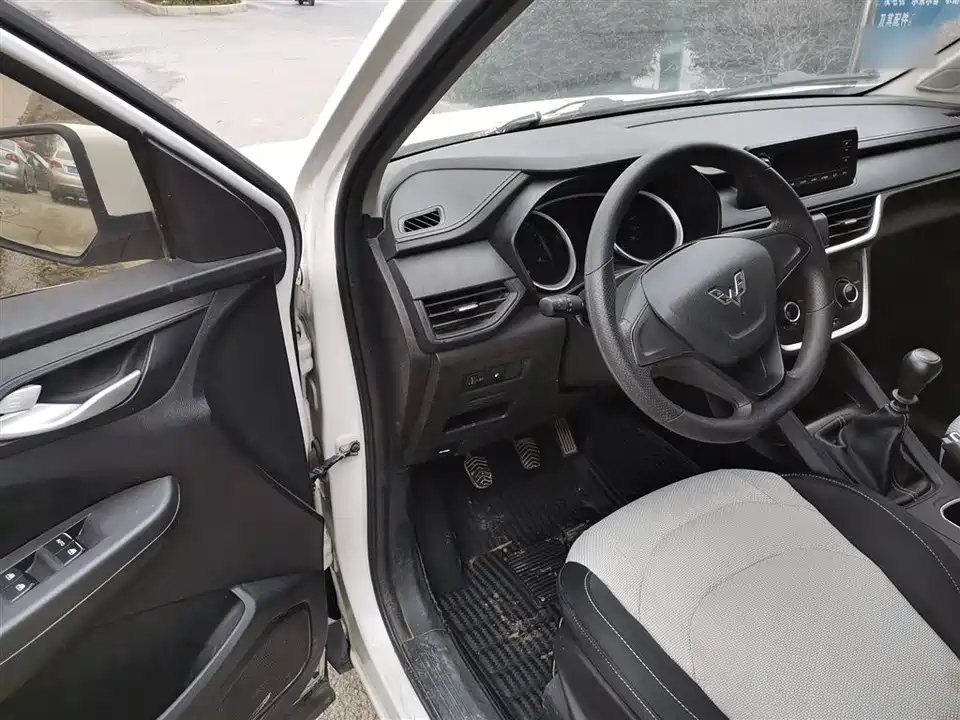 Wuling Wuling Hongguang S3