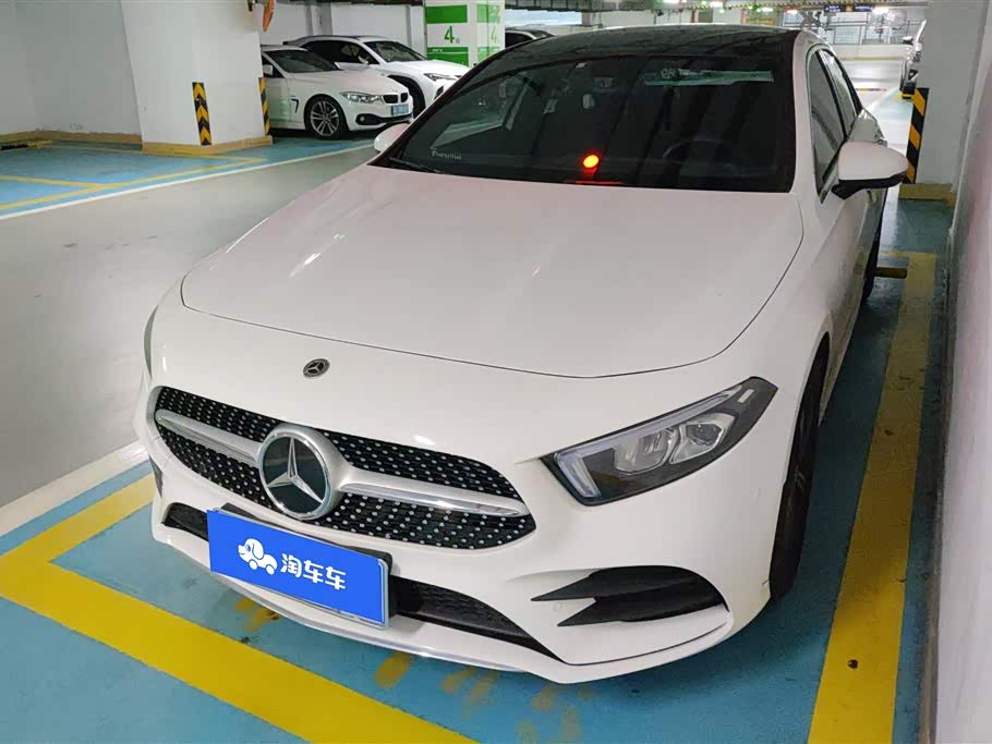 Mercedes-Benz Class A Mercedes-Benz Class A