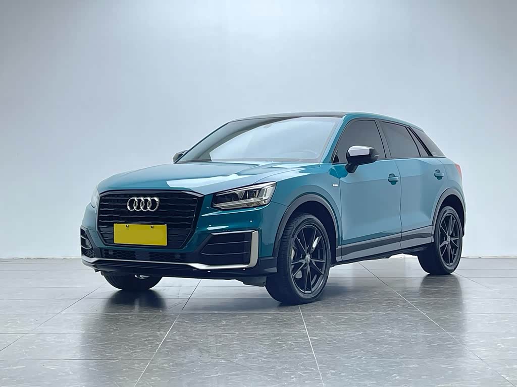 Audi Q2L