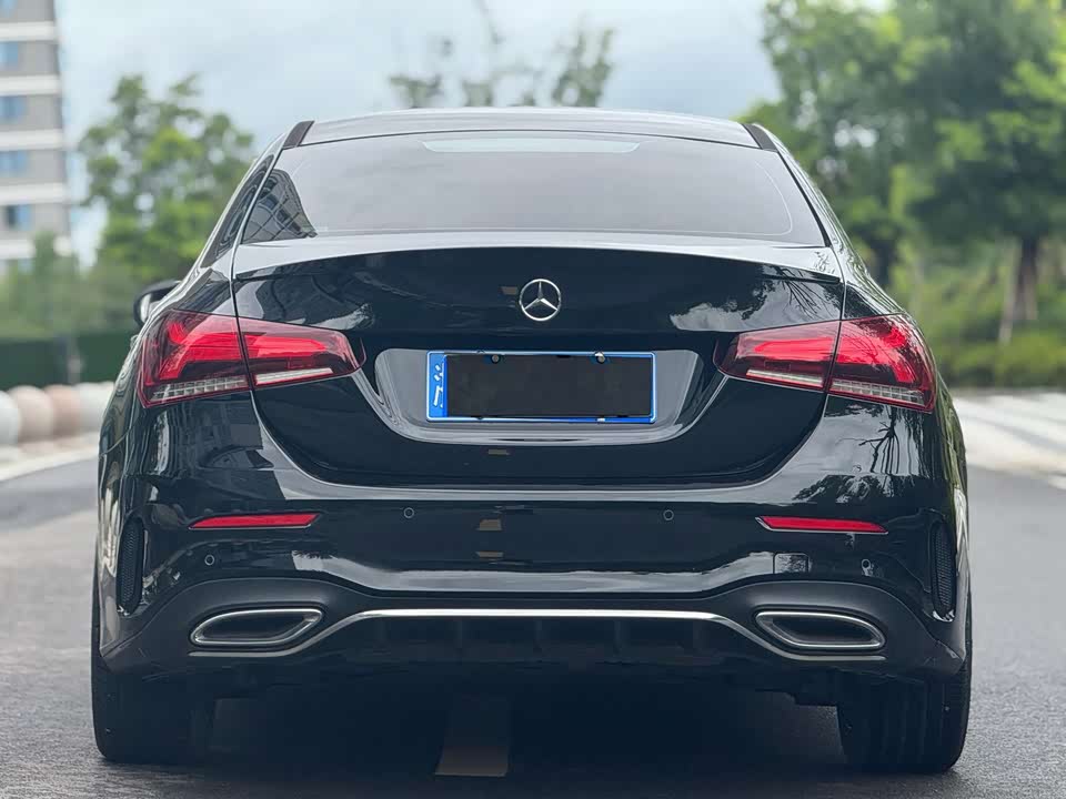 Mercedes-Benz Class A Mercedes-Benz Class A