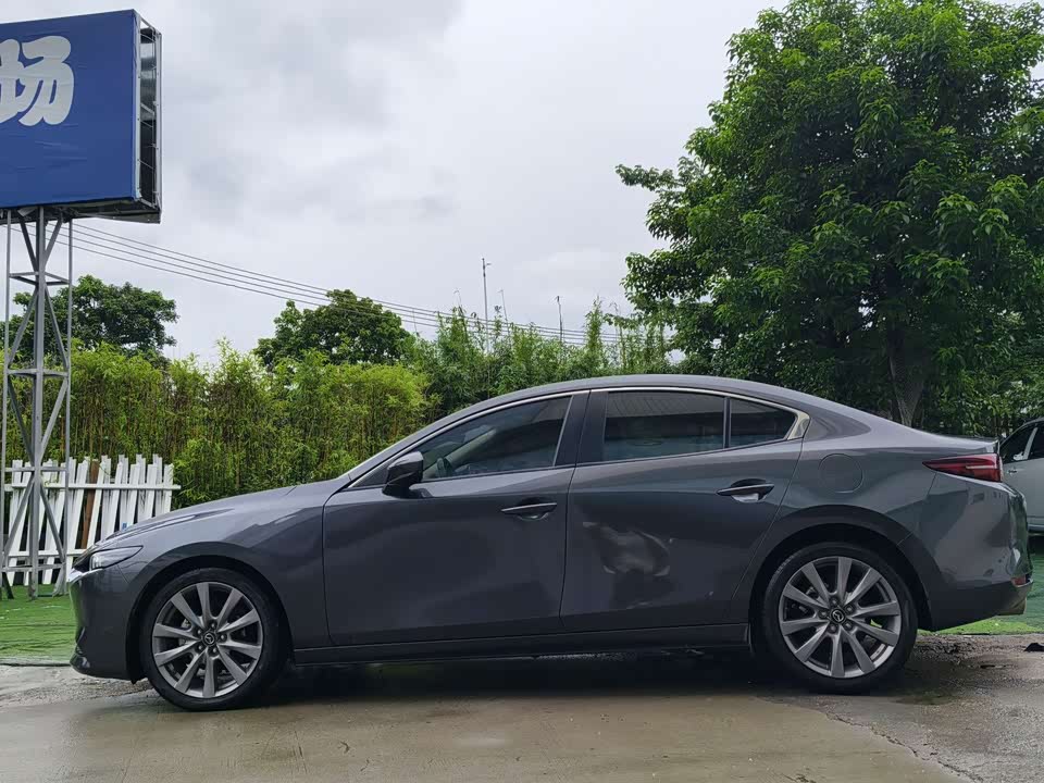 Mazda 3 Angkesaila Mazda 3 Angkesaila