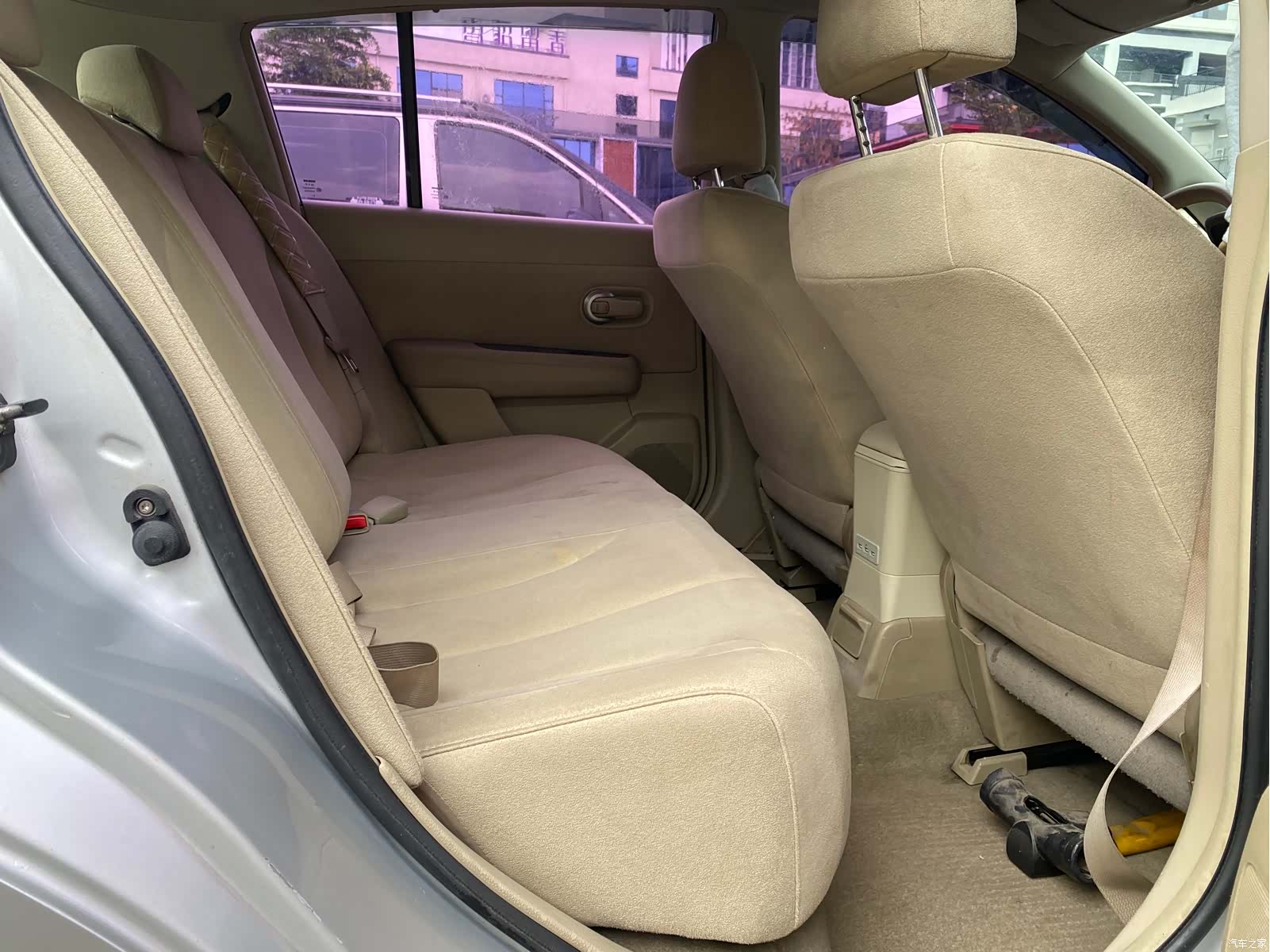 Nissan Tiida, 2011 12
