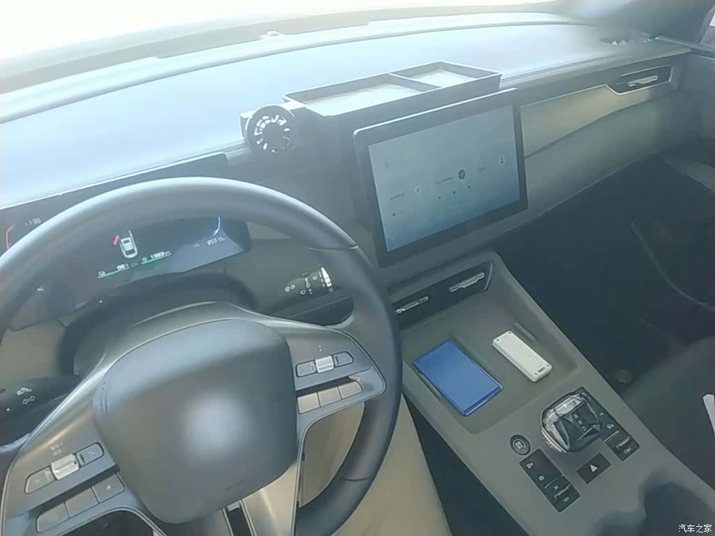 BYD Qin, 2025 10