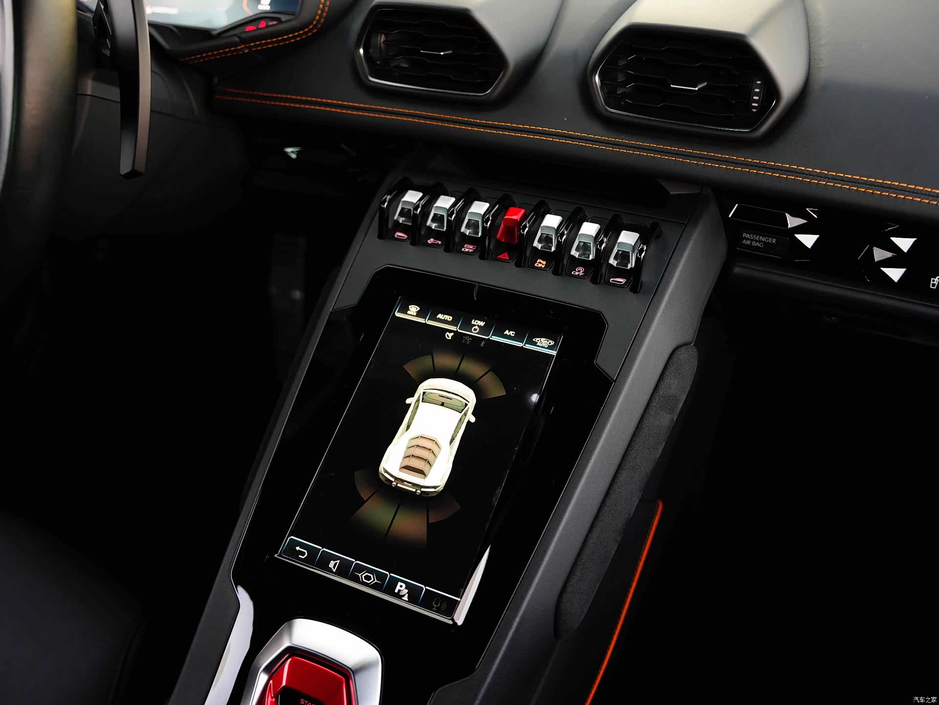 Lamborghini Huracán, 2022 13