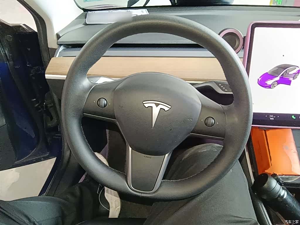 Tesla Model 3, 2020 11