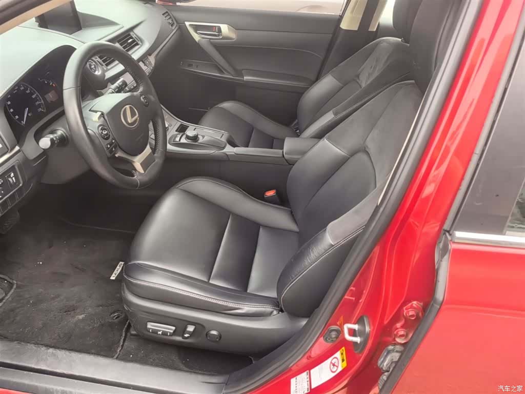 Lexus CT, 2018 15