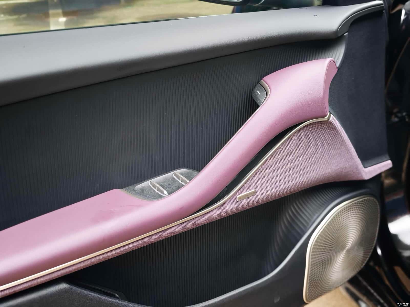 NIO ET5, 2025 12