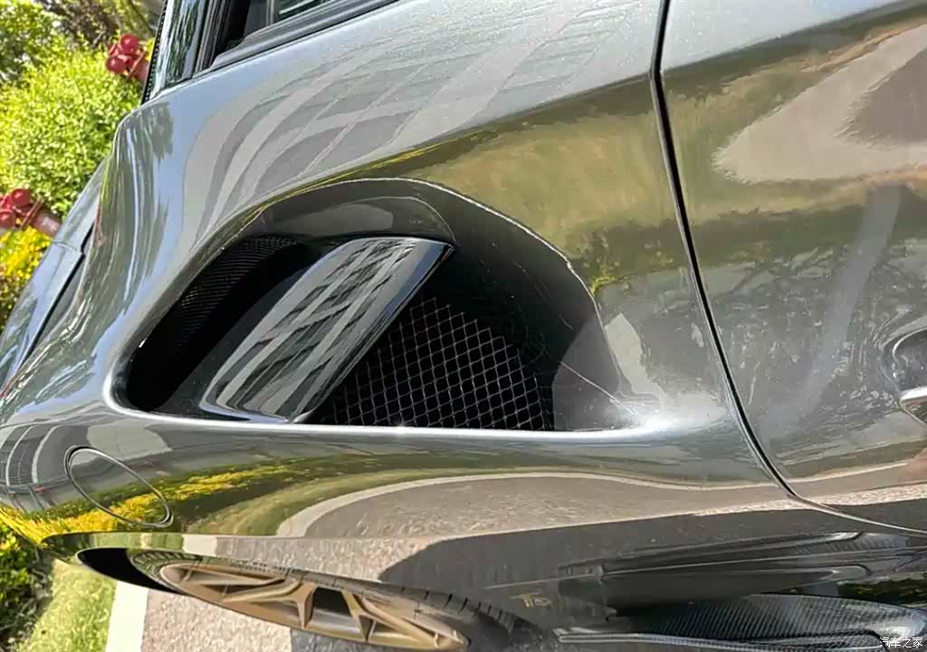 Ferrari 488, 2018 8