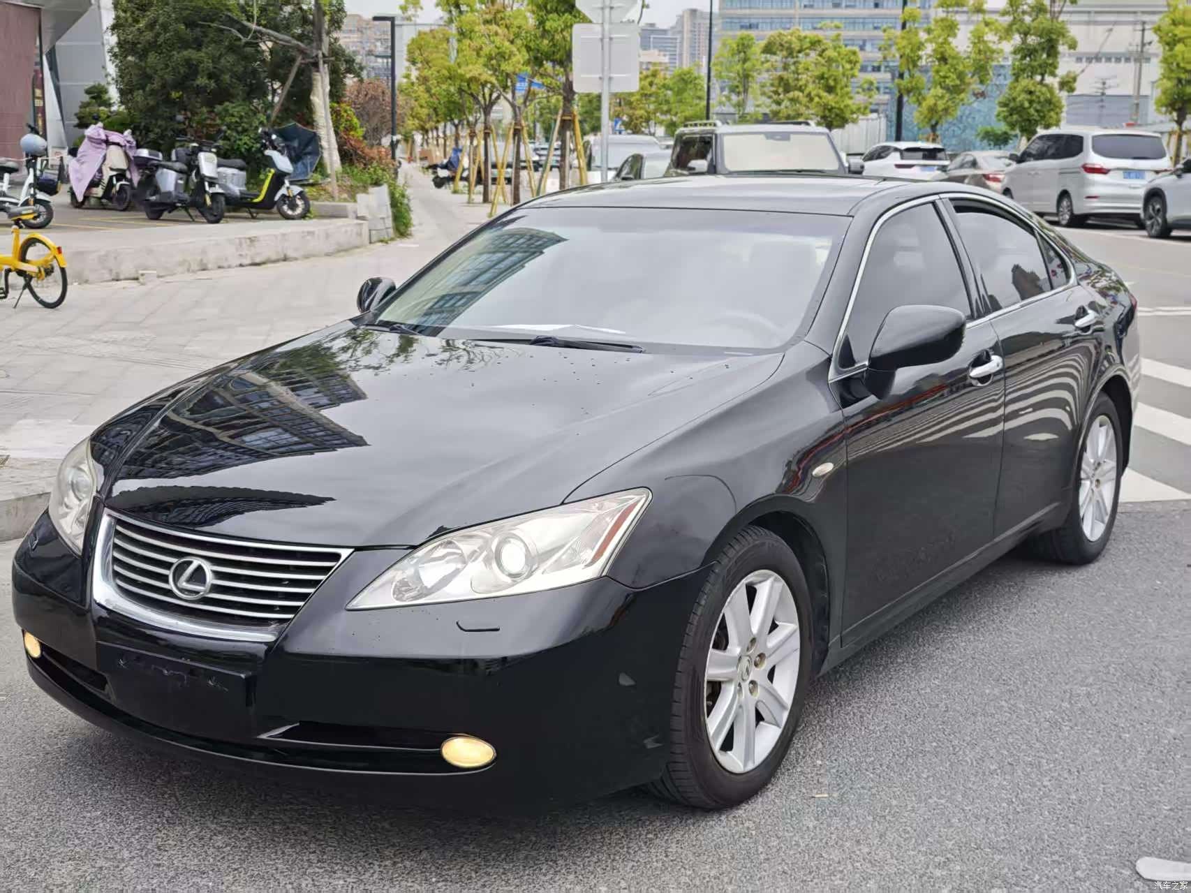 Lexus ES, 2008 1