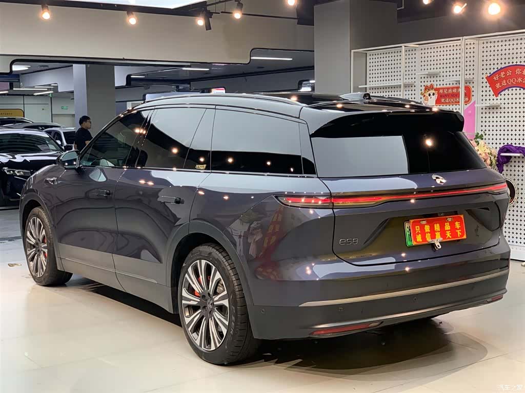 NIO ES8, 2024 6