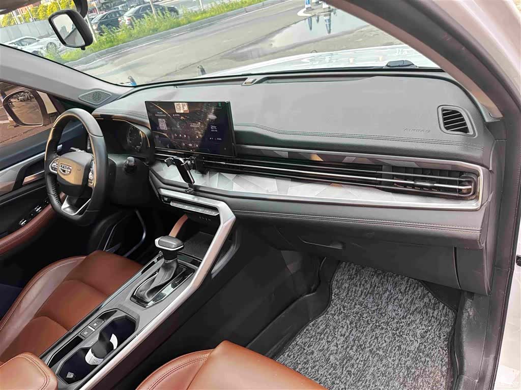 Geely X6, 2023 11