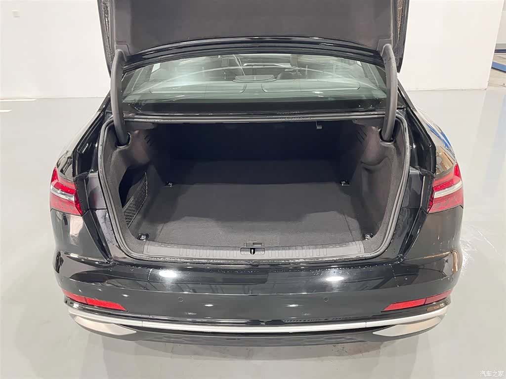 Audi A6L, 2024 7