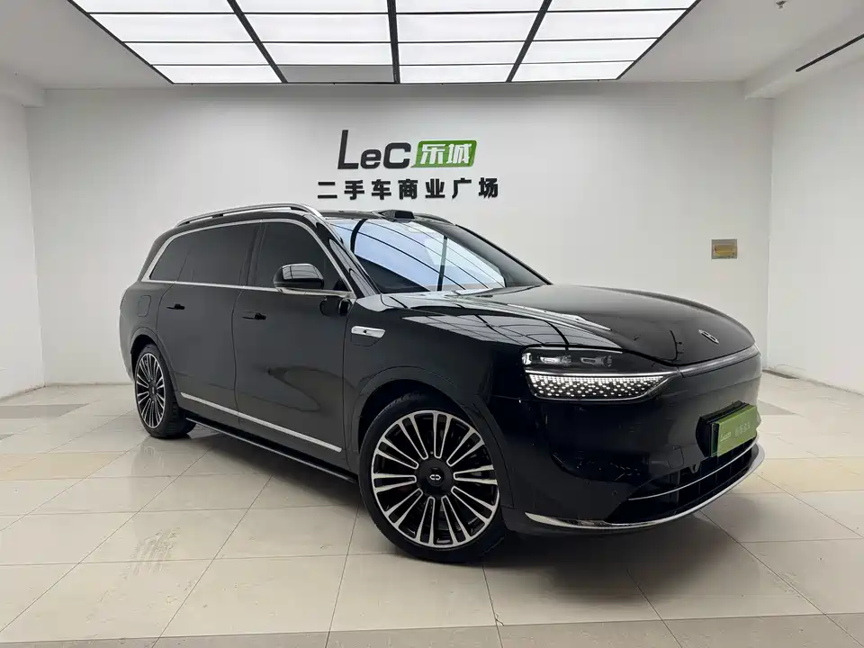 AITO Ask the world M9