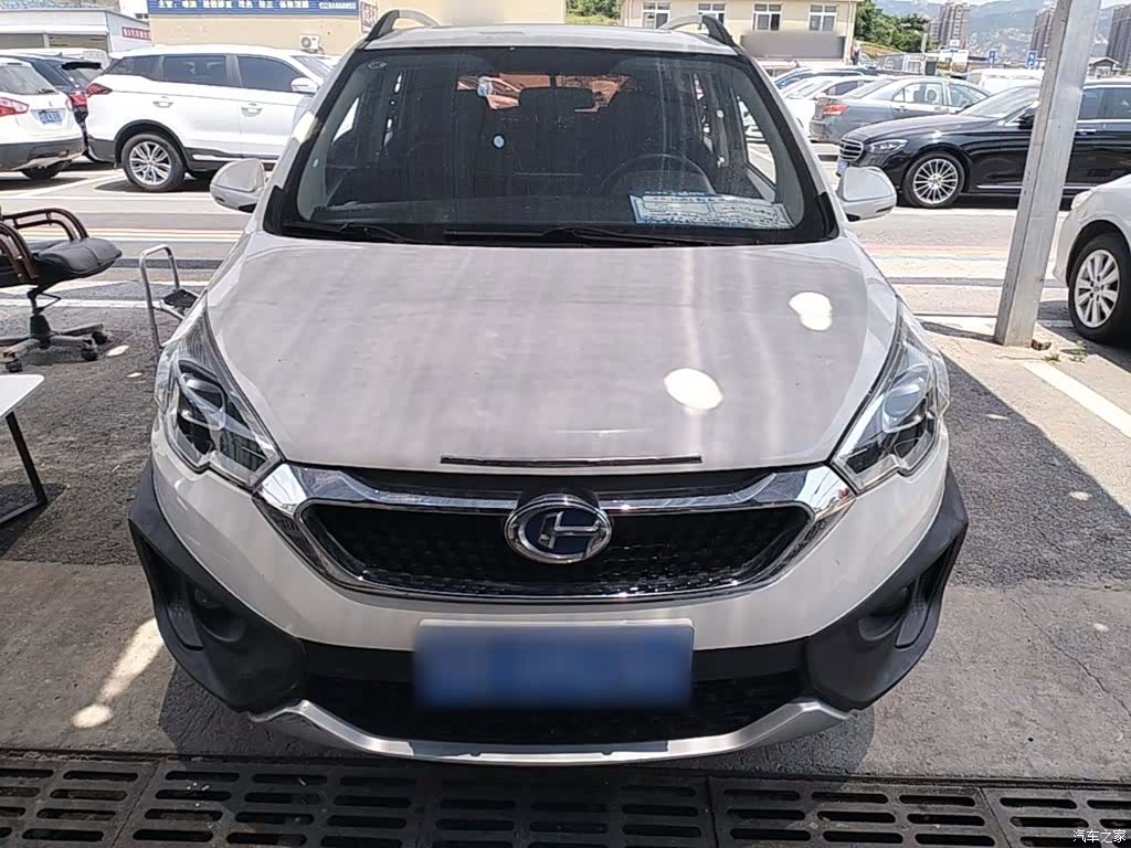 BAIC Q25, 2018 3