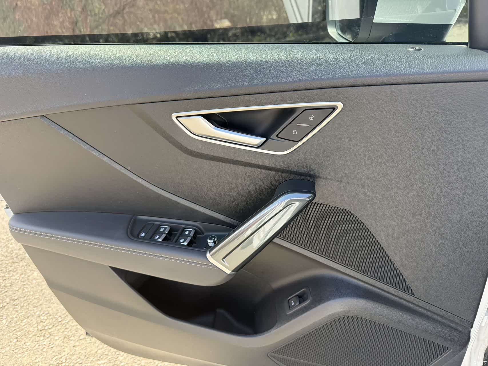 Audi Q2L, 2022 4