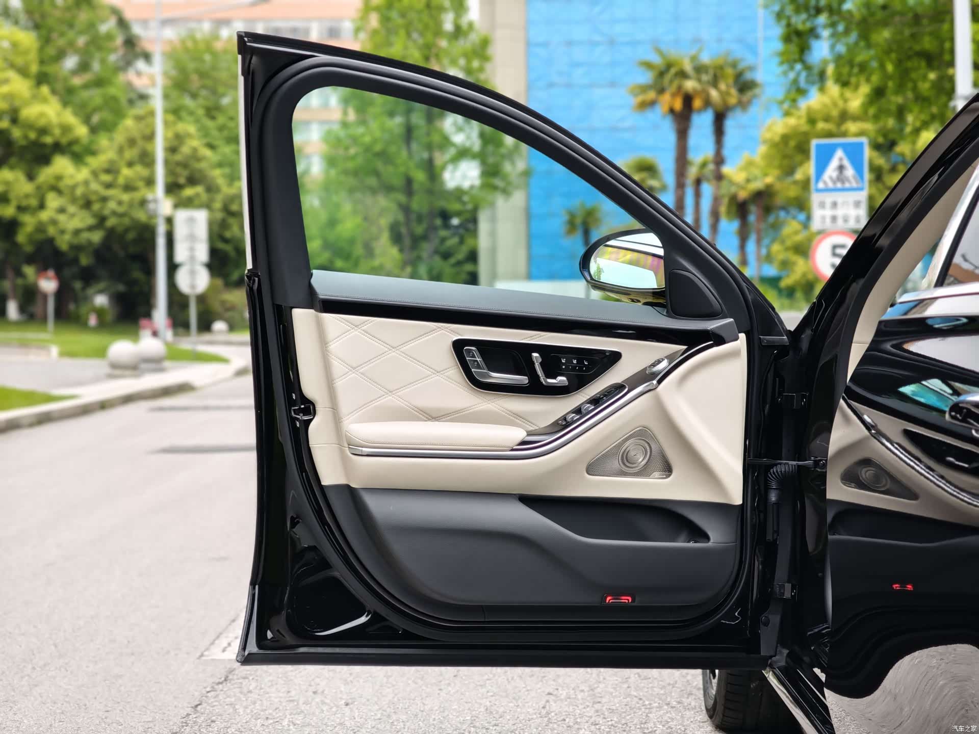 Maybach S-Class, 2025 28