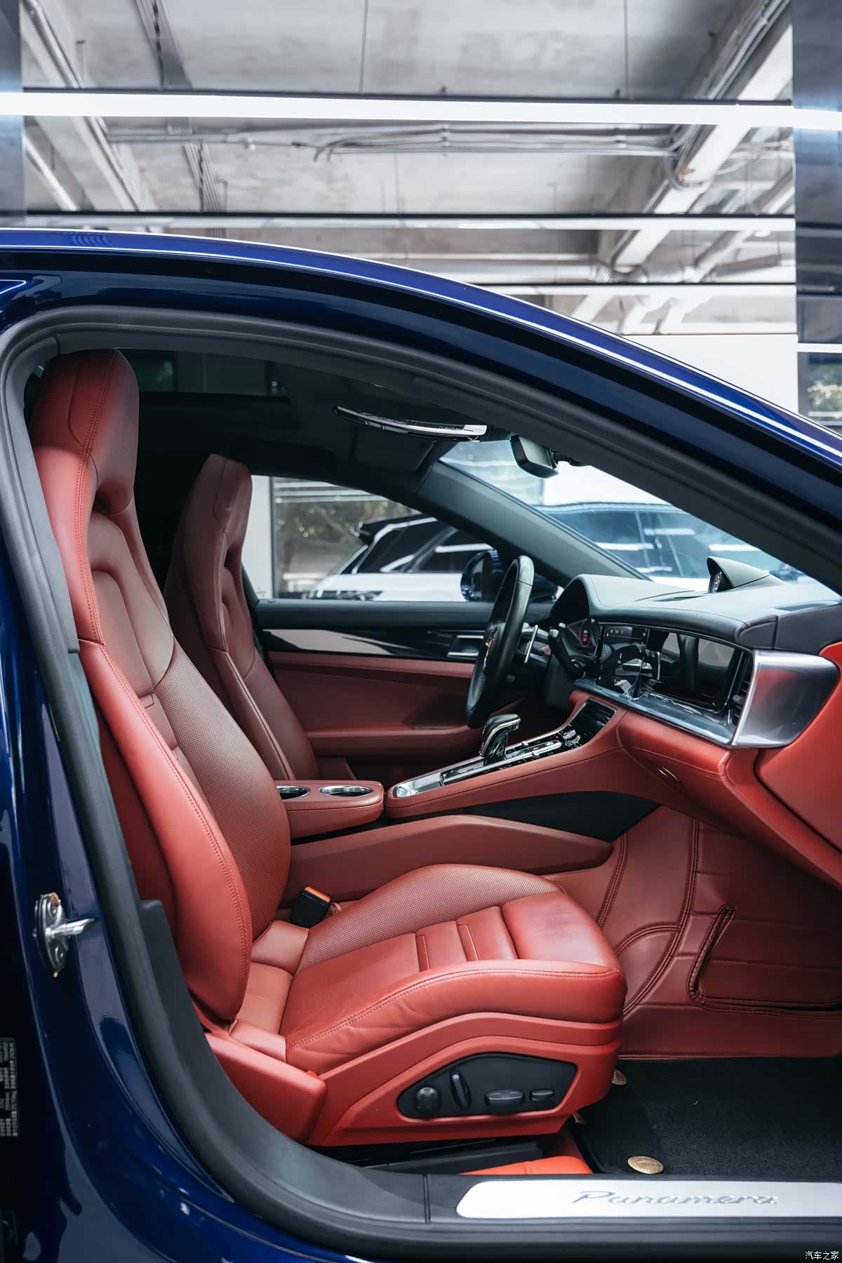 Porsche Panamera, 2022 11