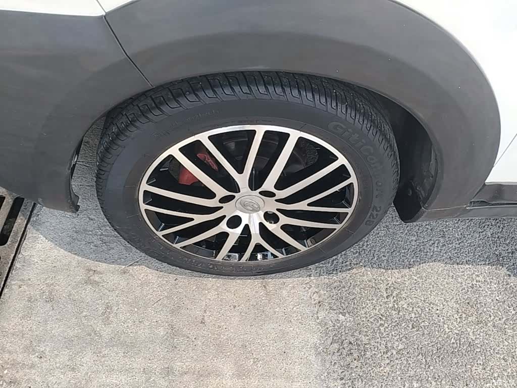 BAIC Q25, 2018 23