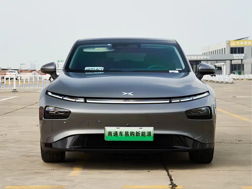 XPENG P7