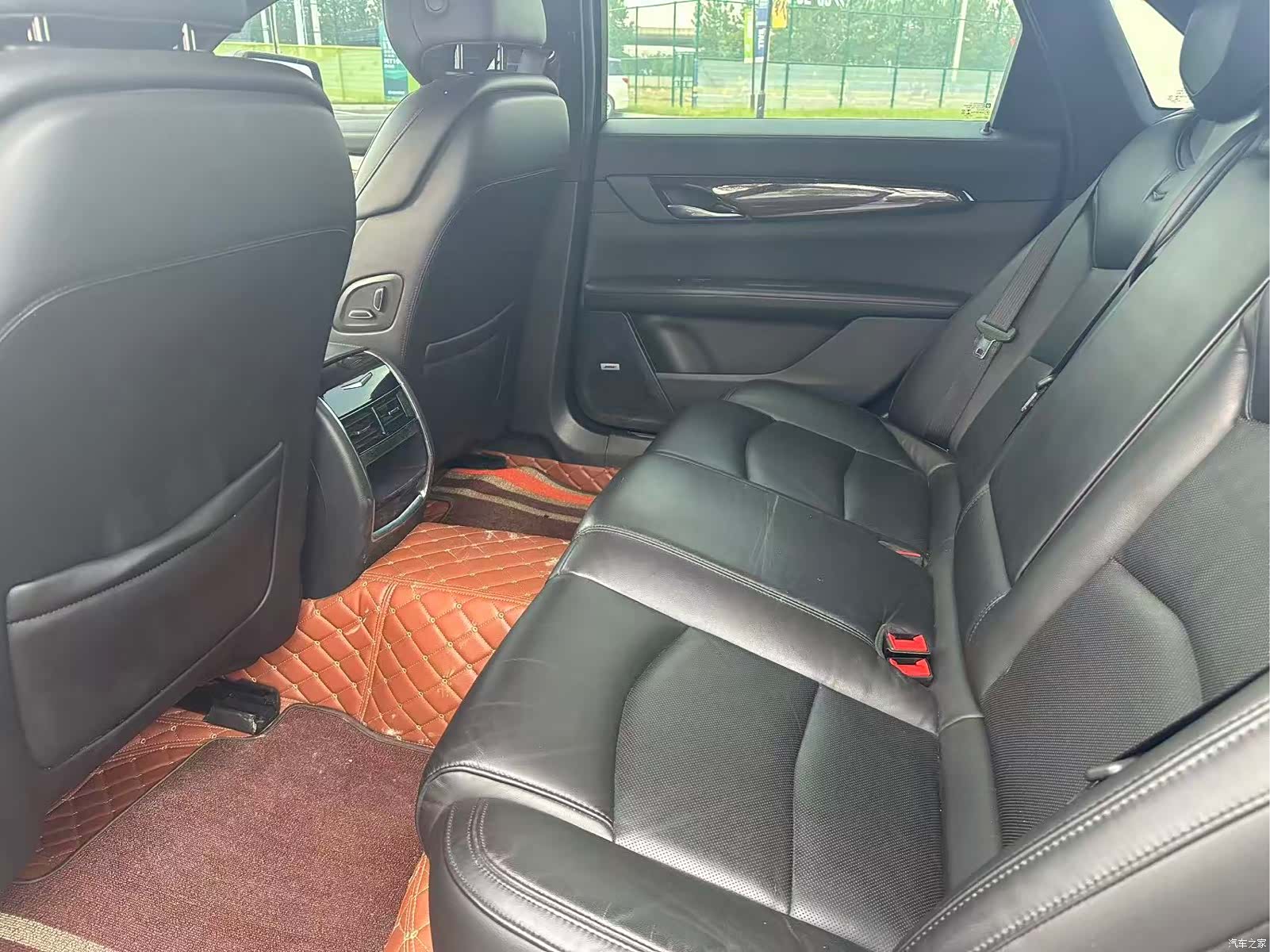 Cadillac CT6, 2020 все фото