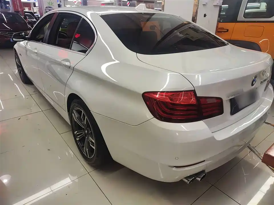 BMW 5 series BMW 5 series