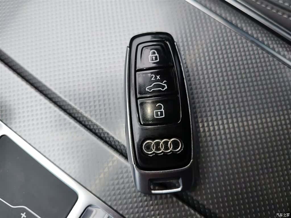 Audi A6L, 2023 15