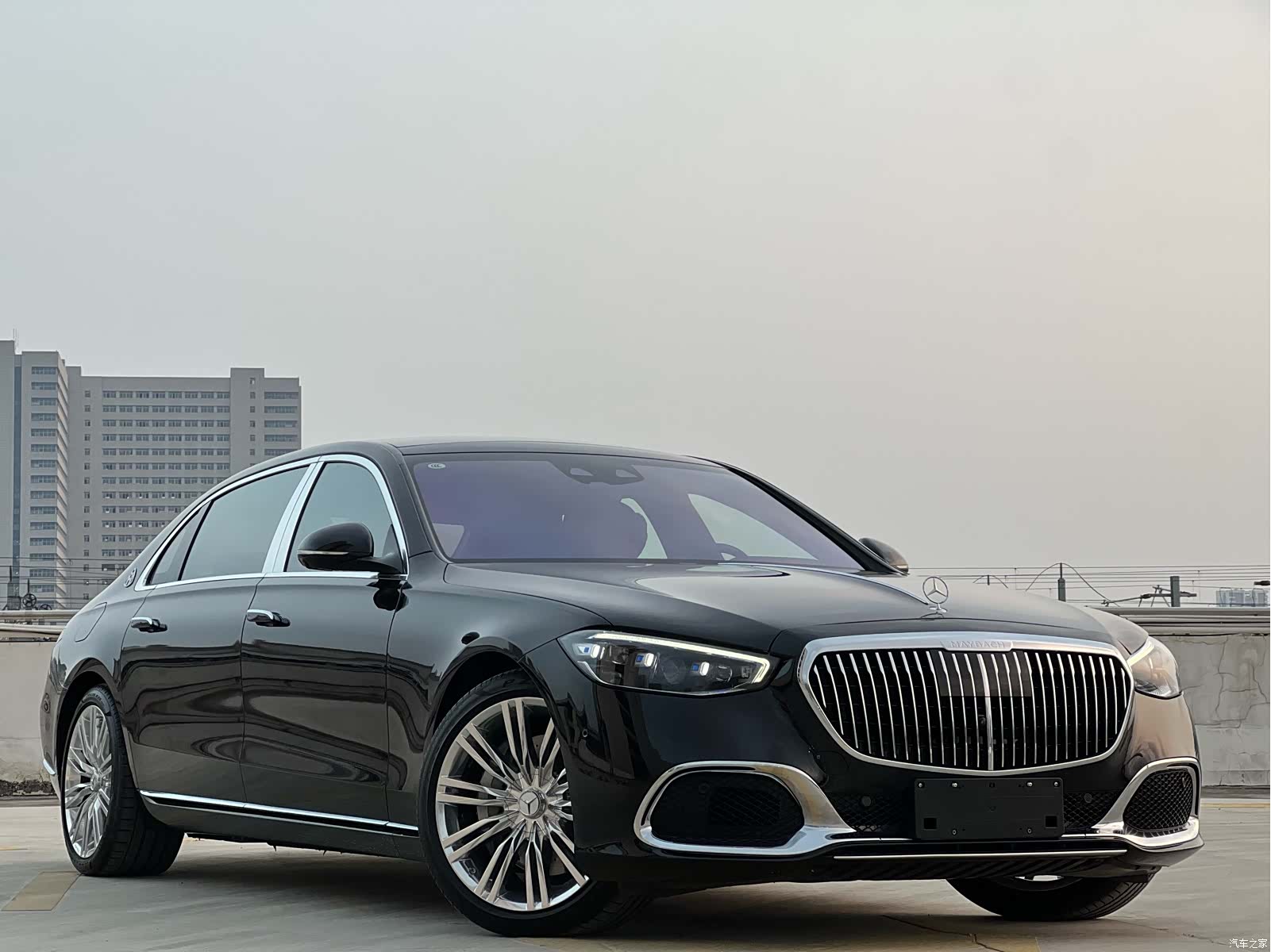 Maybach S-Class, 2022 3