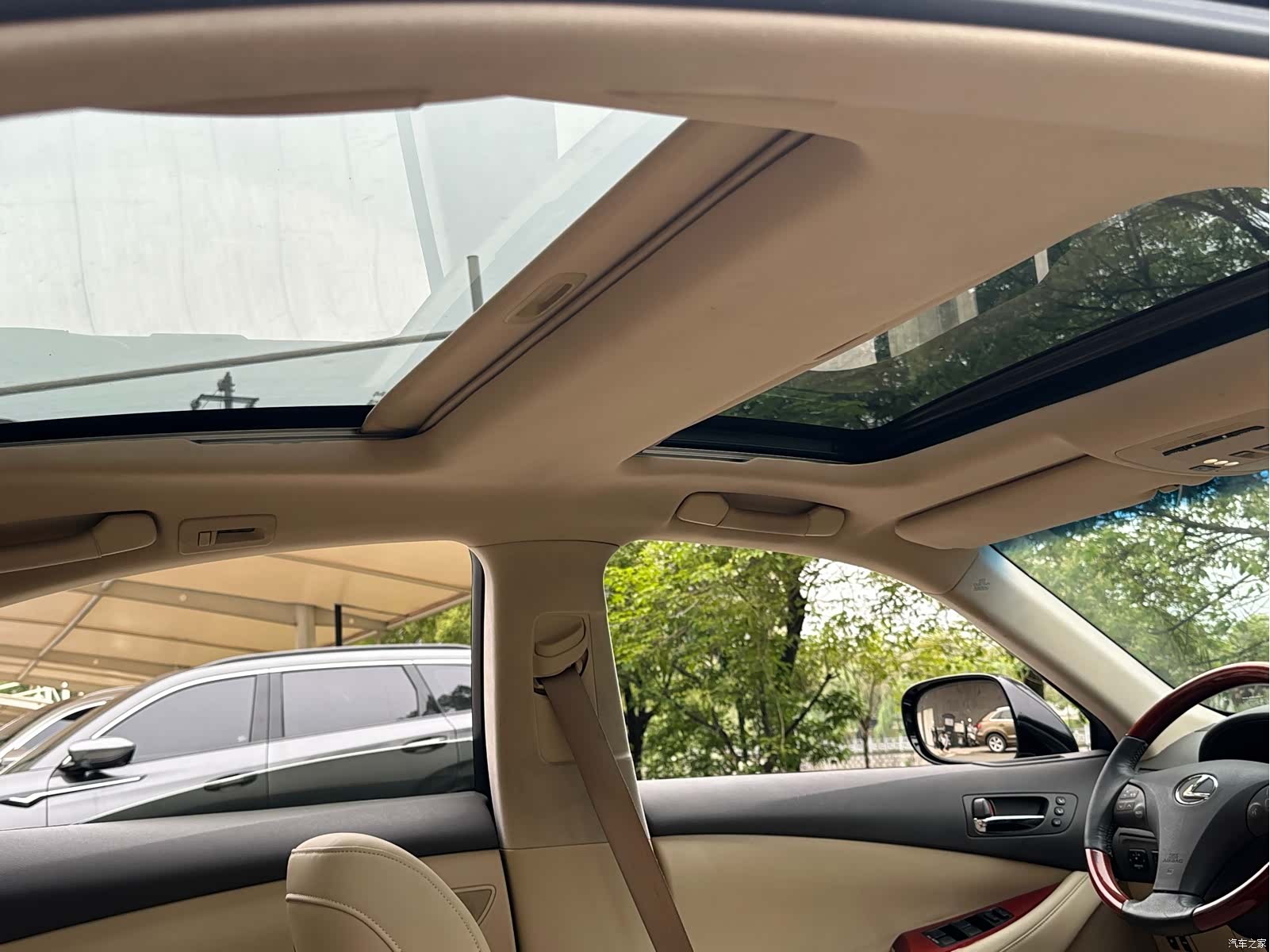 Lexus ES, 2009 16