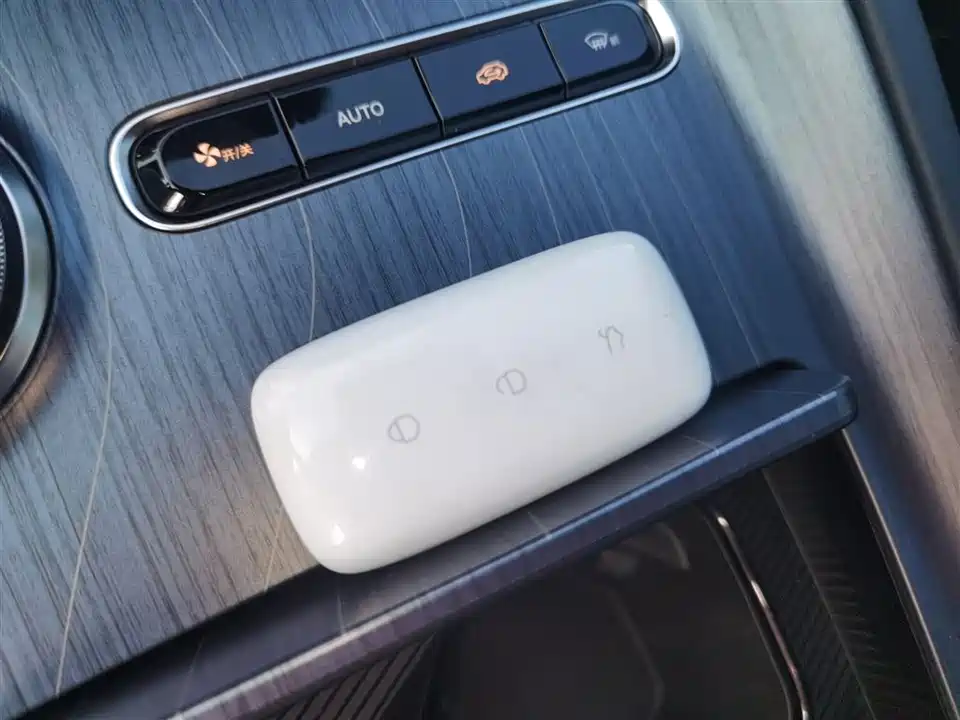 Geely Galaxy Galaxy E5