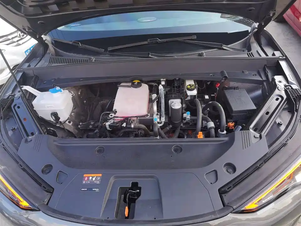 Geely Galaxy Galaxy E5