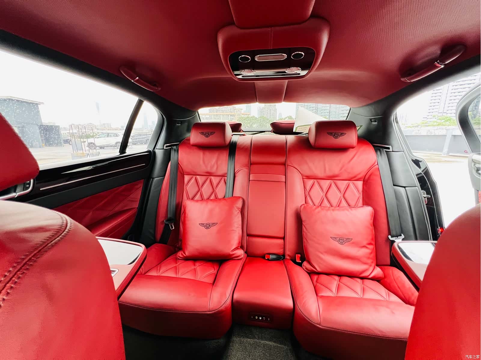 Bentley Flying Spur, 2013 18