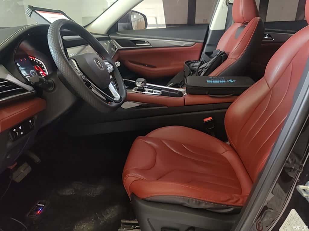 Changan CS85, 2020 15