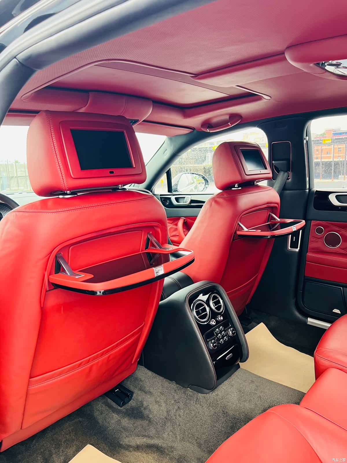 Bentley Flying Spur, 2013 16