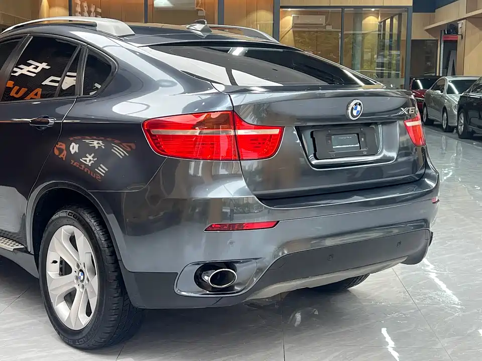 BMW X6