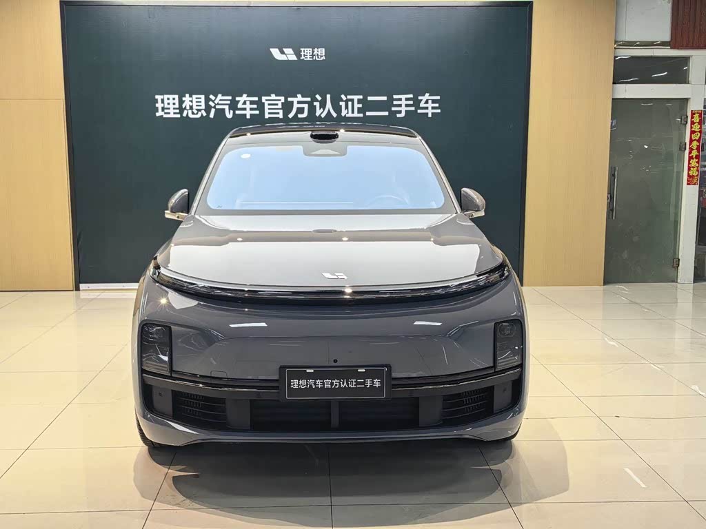 Li Auto L8