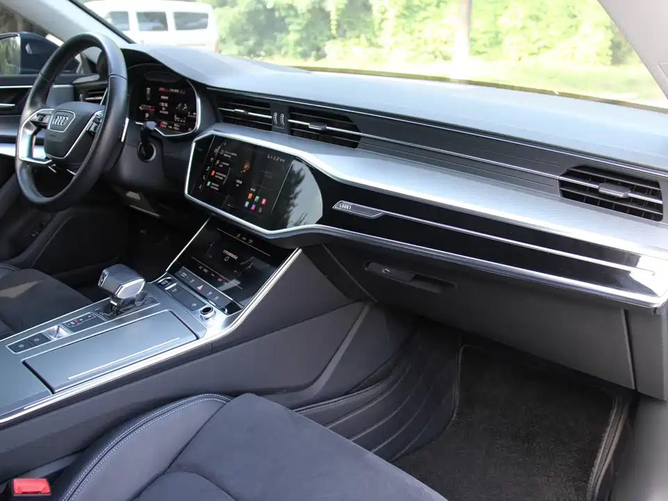 Audi A7L Audi A7L