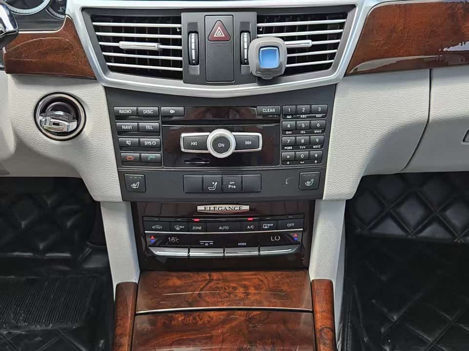 Mercedes-Benz E-class Mercedes-Benz E-class