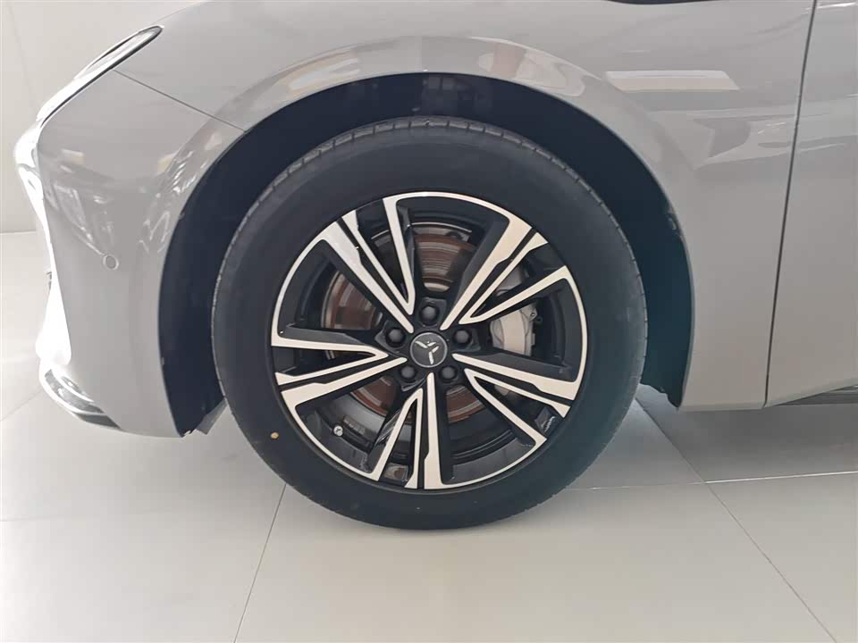 Hongqi EH7 Hongqi EH7