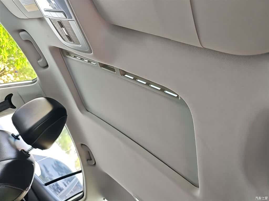 Roewe i5, 2019 18